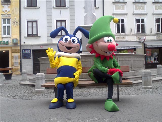 20072011047 (Small)